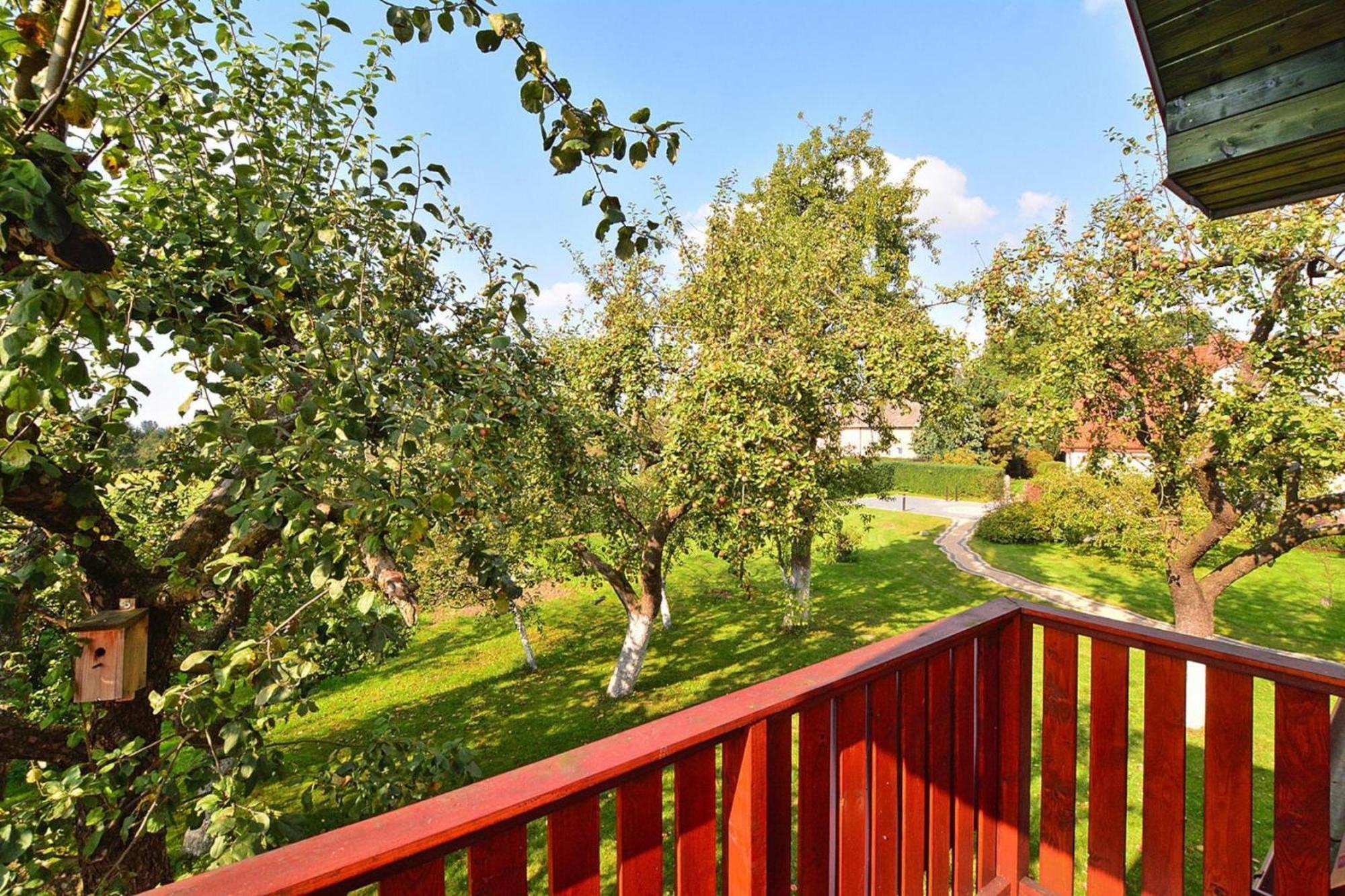 Holiday House With Large Garden, Noskowo ภายนอก รูปภาพ